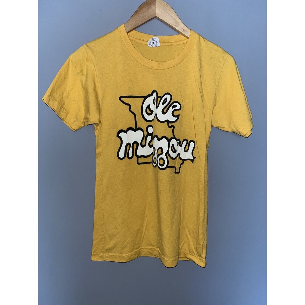 Charlie Hustle Ole Mizzou Missouri‎ Graphic T-Shirt Yellow Mens XS Made in USA